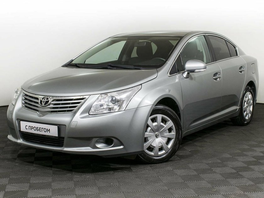 Тойота Авенсис 3