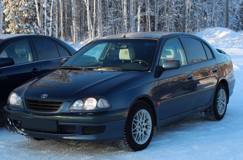 Toyota Avensis 1999