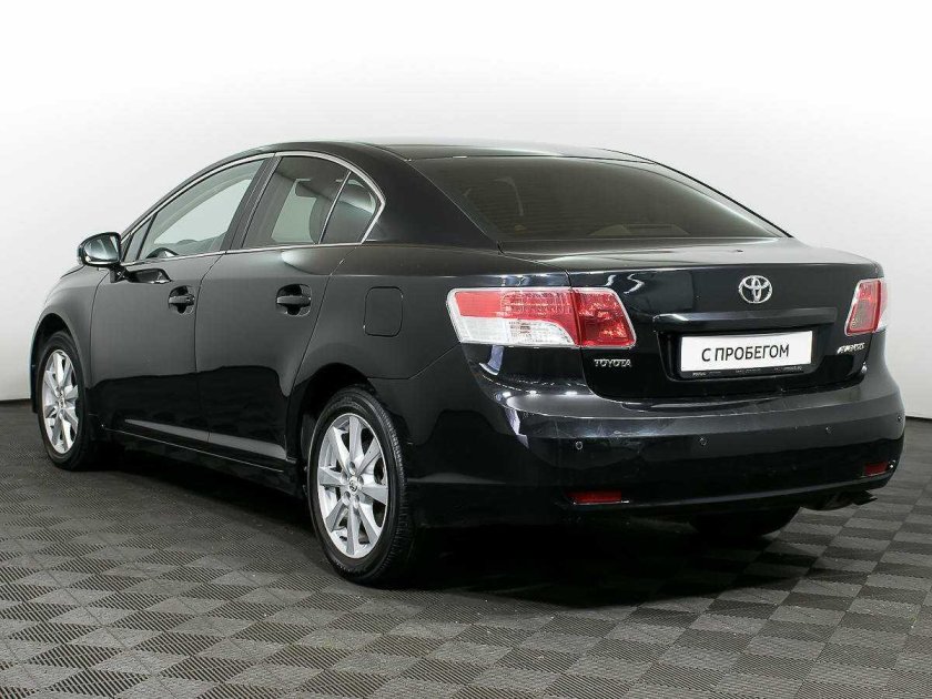 Тойота Авенсис 3 черный