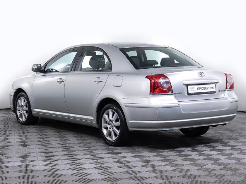 Toyota Avensis 2008