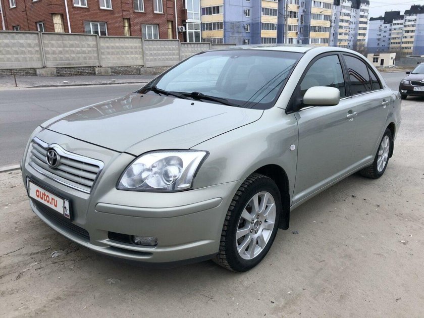 Тойота Авенсис 2 поколения