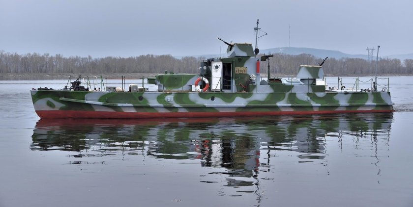 Речной бронекатер проекта 1125