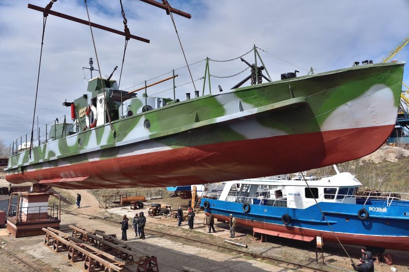 Речной бронекатер проекта 1125