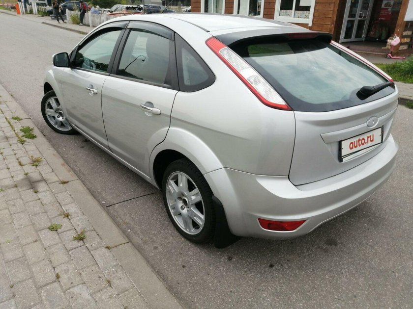 Форд фокус 2 1.6 100 л.с