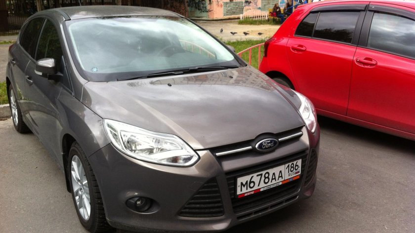 Форд фокус 3 хэтчбек серый