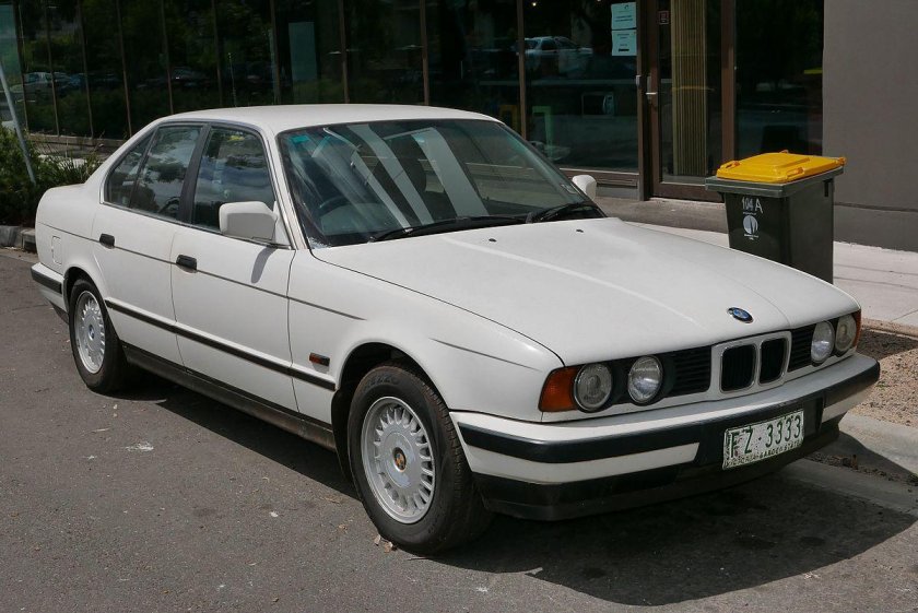 BMW 520i e34