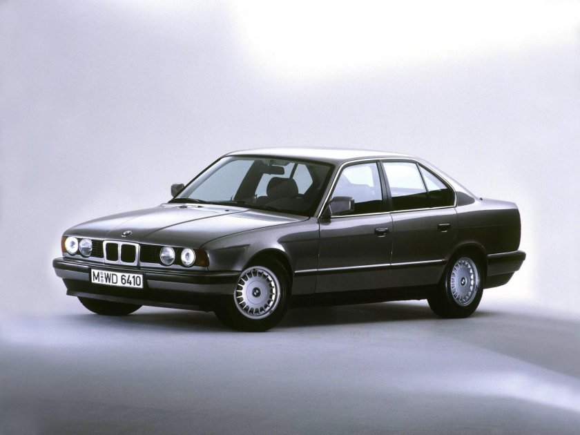BMW 5 e34