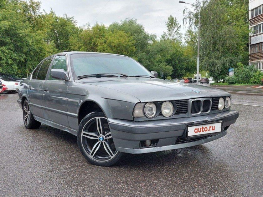БМВ 5 1992 года