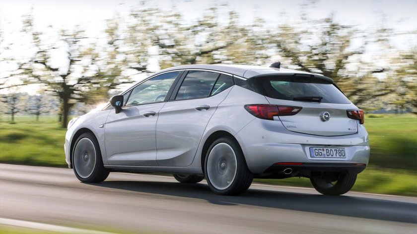 Opel Astra 2016