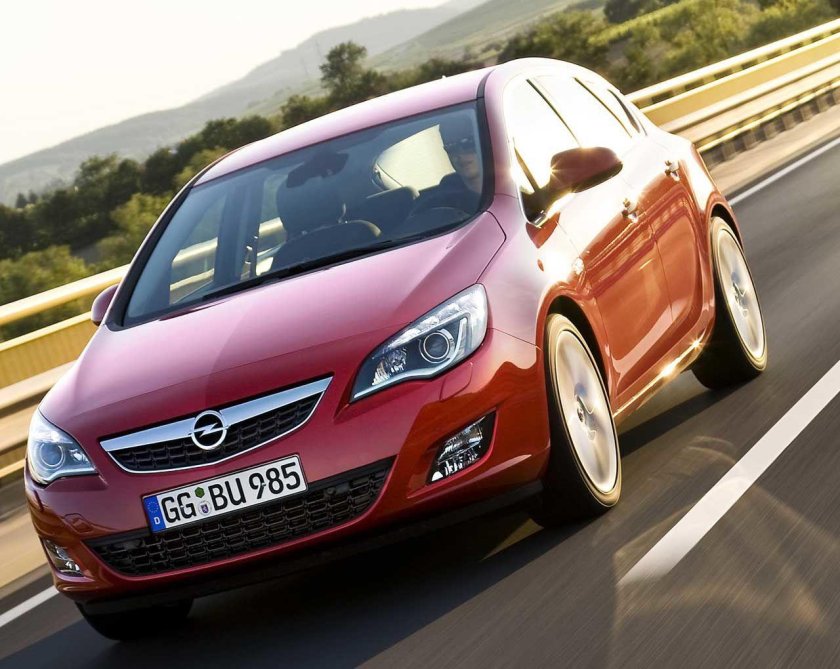 Opel Astra 2010