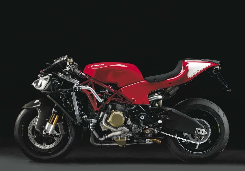 Мотоцикл Дукати Десмоседичи