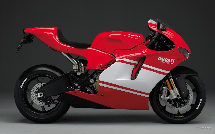 Мотоцикл Ducati Desmosedici RR
