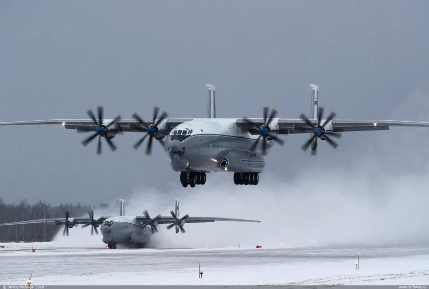 Самолёт Антей АН-22