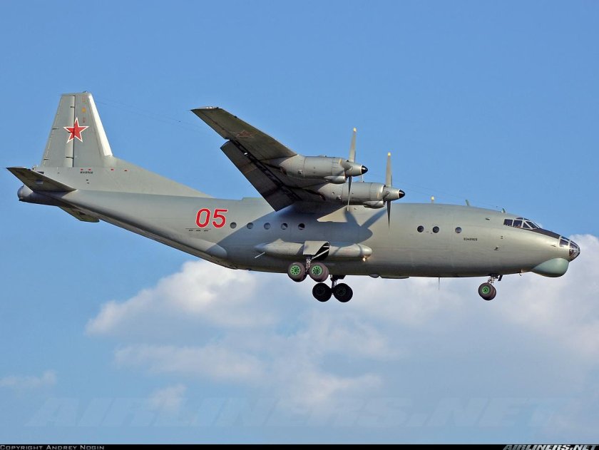 АН-12 ВВС СССР