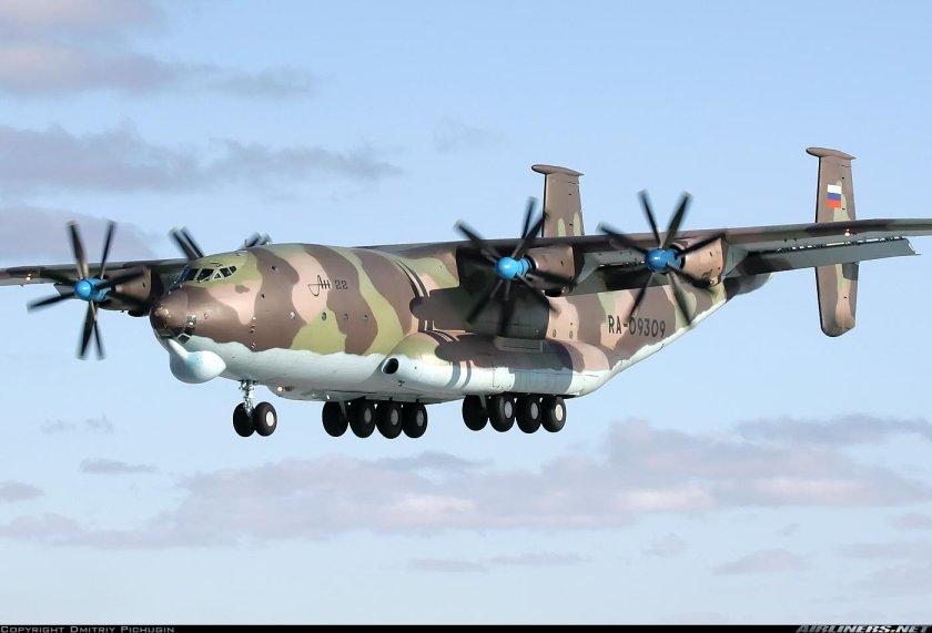 Самолёт Антей АН-22