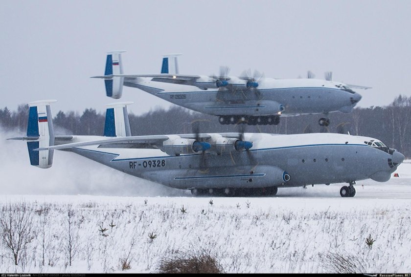 Самолёт Антей АН-22