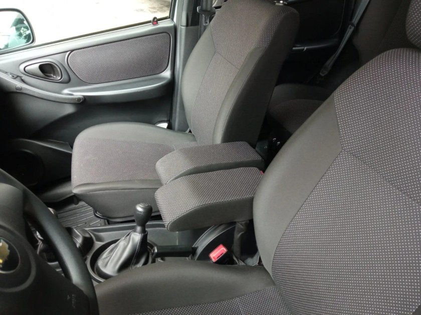 Подлокотник шевроле нива аламар