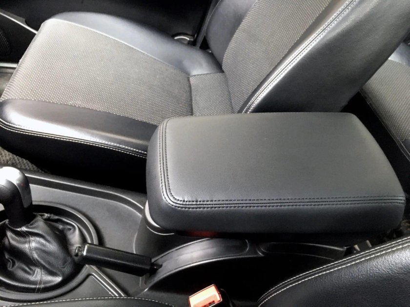 Подлокотник Нива Шевроле f-Design