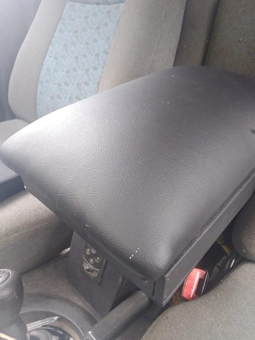 Подлокотник нива шевроле