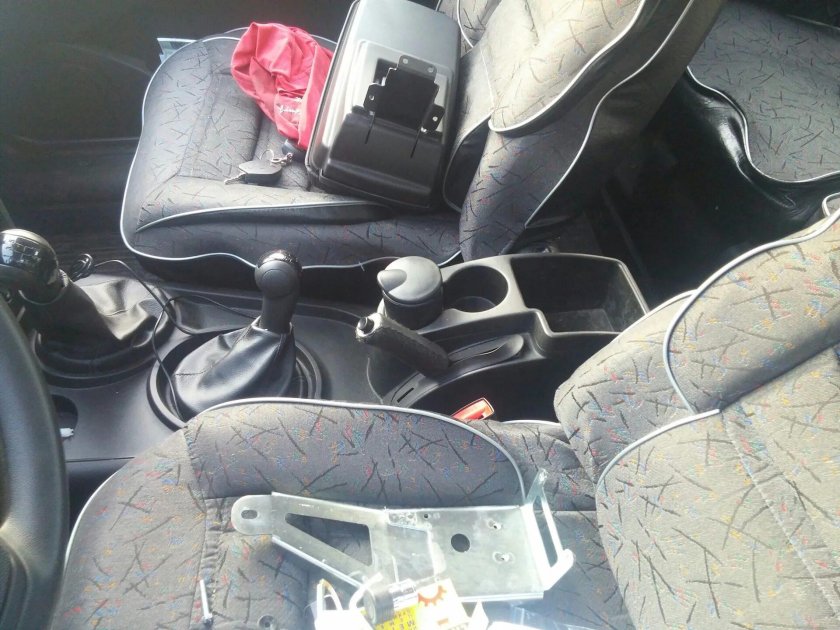 Подлокотник Нива Шевроле f-Design