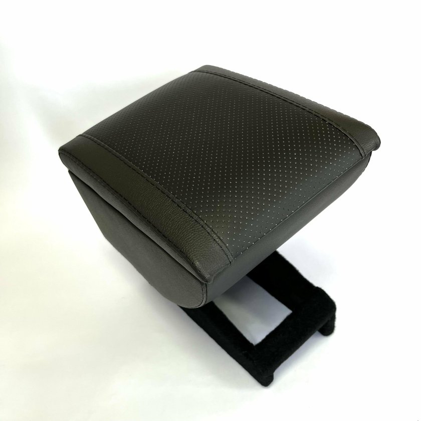 Подлокотник Шеви Нива до 2009