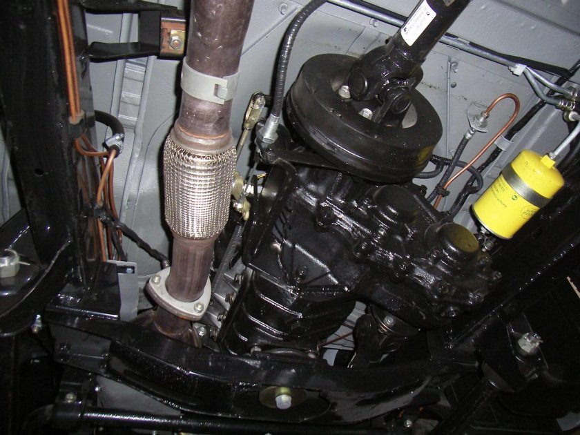 УАЗ 469 снизу