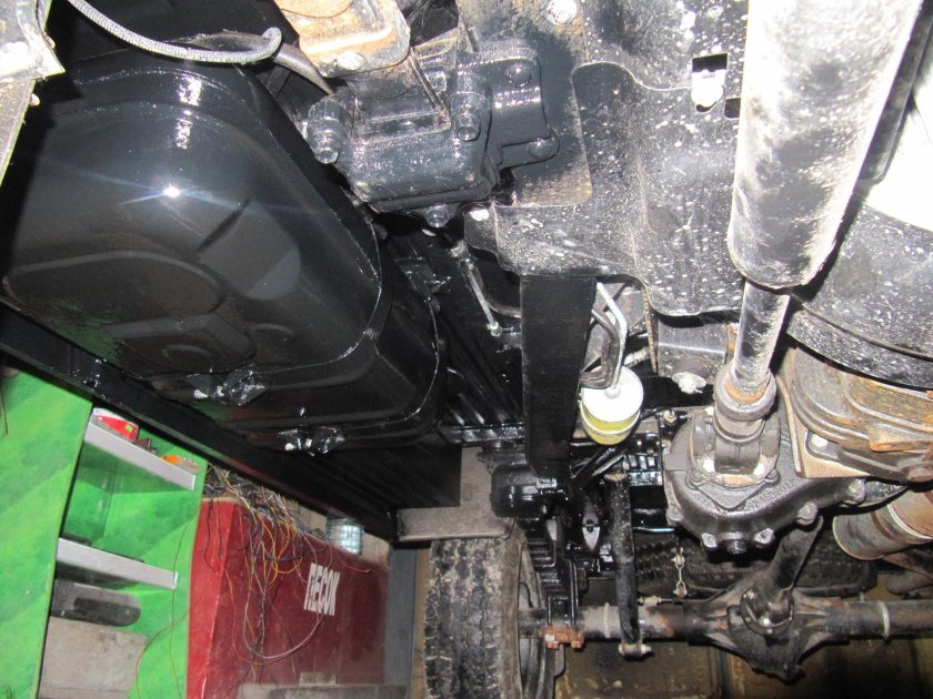 Днище уаз патриот