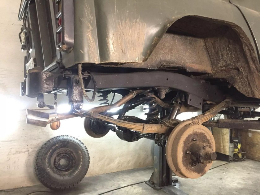 УАЗ 469 снизу