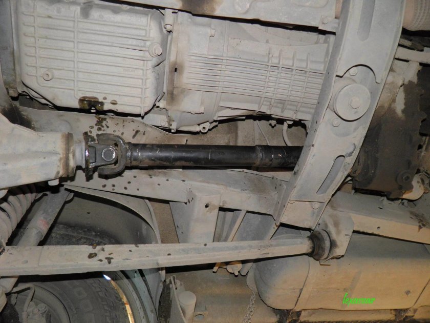 УАЗ Патриот 2011 передний кардан
