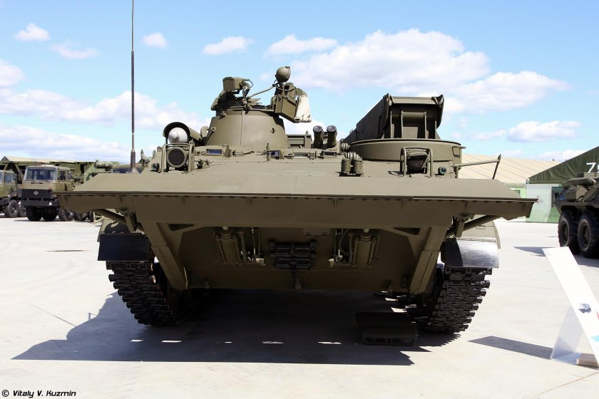 Бронированная ремонтно-эвакуационная машина Брэм-л