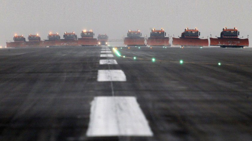 Взлётно посадочная полоса Домодедово