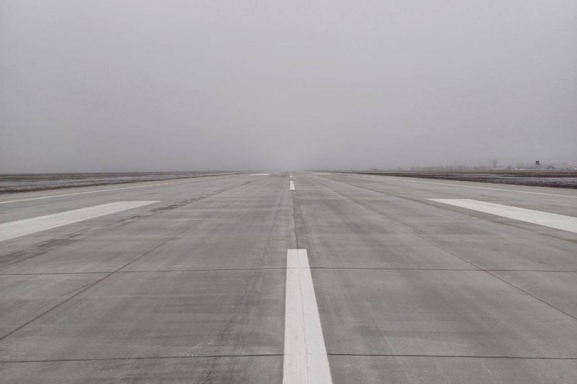 Взлетно посадочная полоса