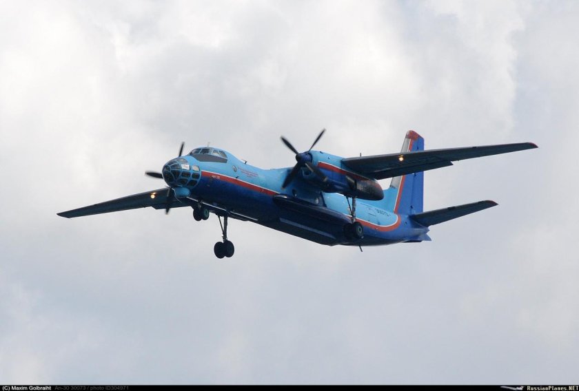 АН-30 ЛИАЦ