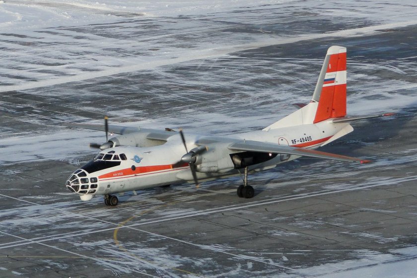 Самолет АН-30м