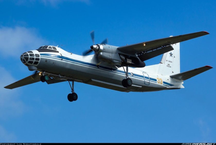 АН-30 самолёт