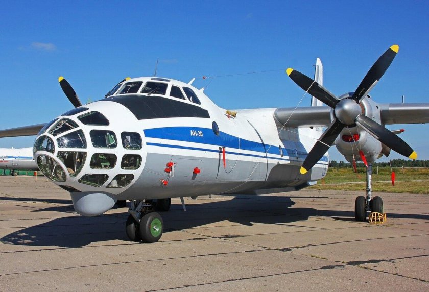 АН-30 разведчик
