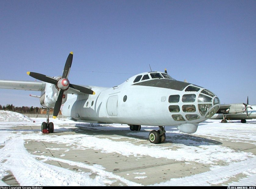 Фото АН 30 В хорошем качестве