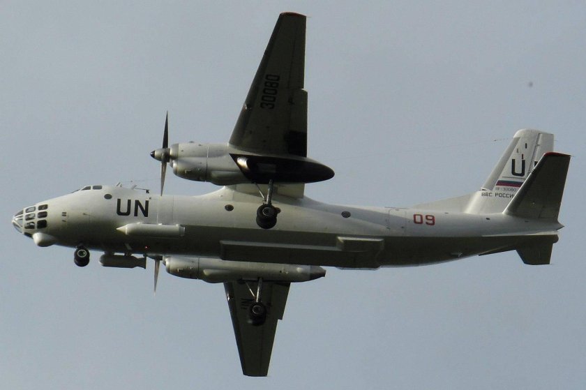 АН-30 самолёт