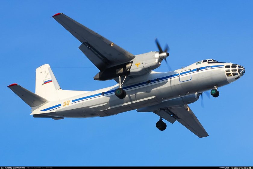 АН-30 разведчик