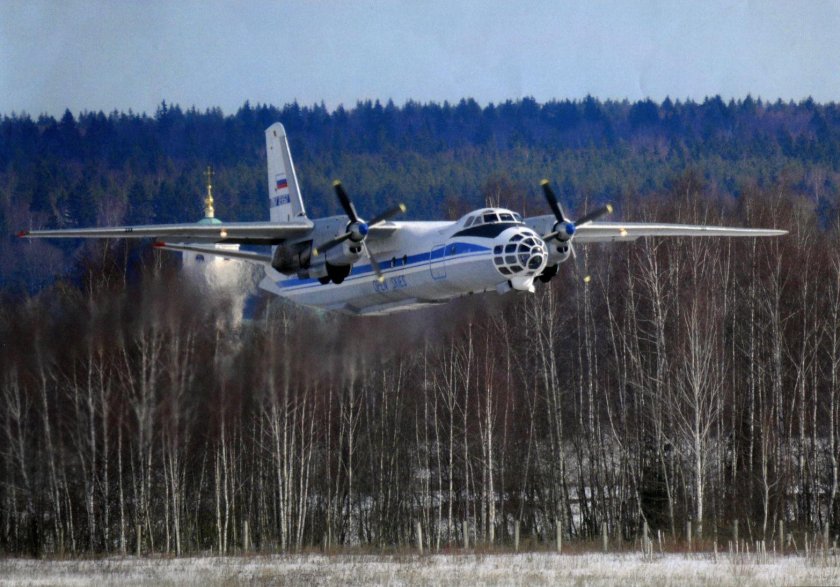 АН-30 самолёт