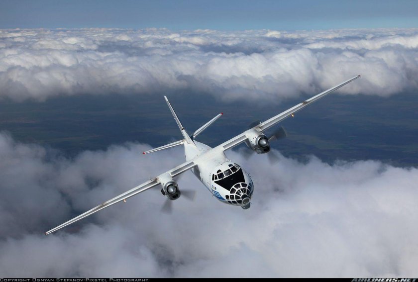 АН-30 самолёт