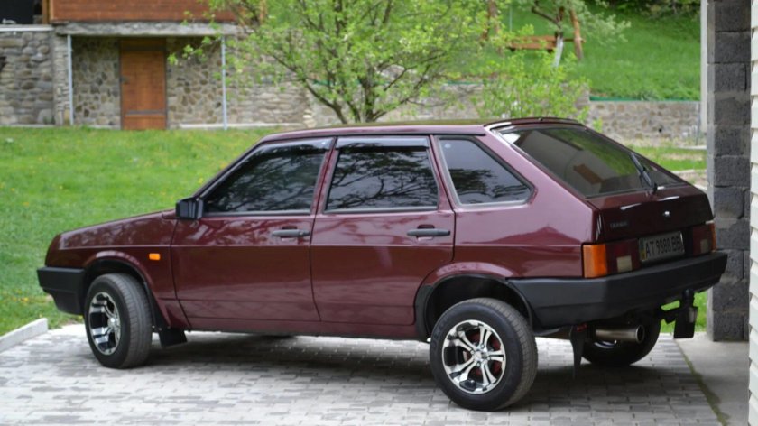 ВАЗ 2109 И 21099