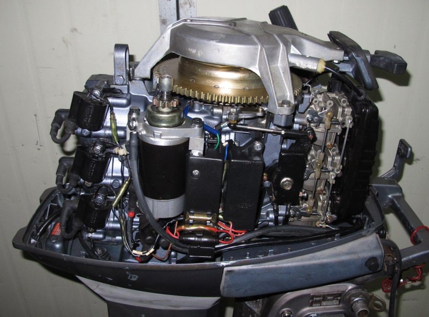 Лодочный мотор Ямаха 30 двухтактный