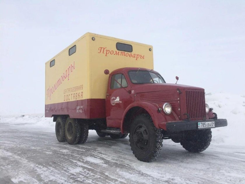 Трёхосный ГАЗ 63