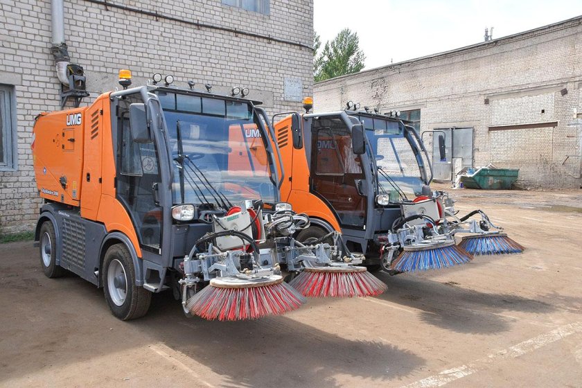 Км-2000 Коммунальная машина