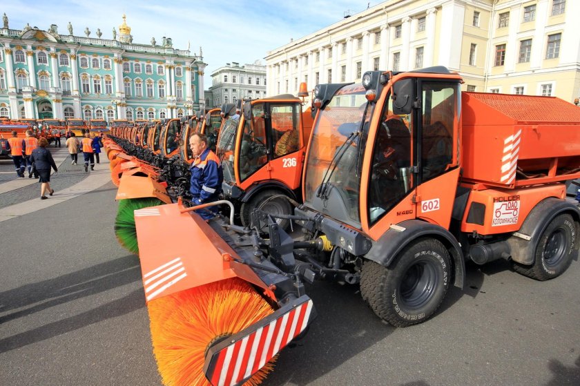 Коммунальная уборочная техника