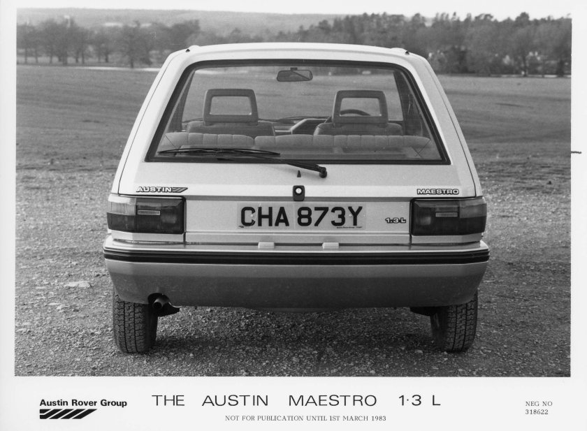 Автомобиль аустин маэстро