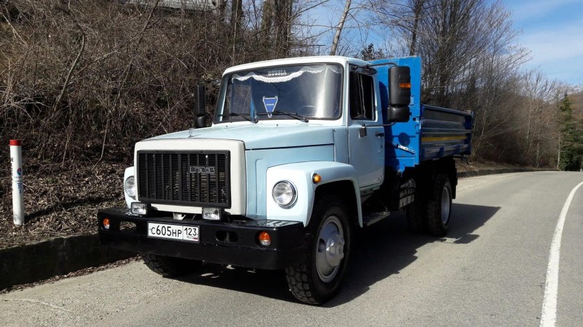 ГАЗ-3307 самосвал