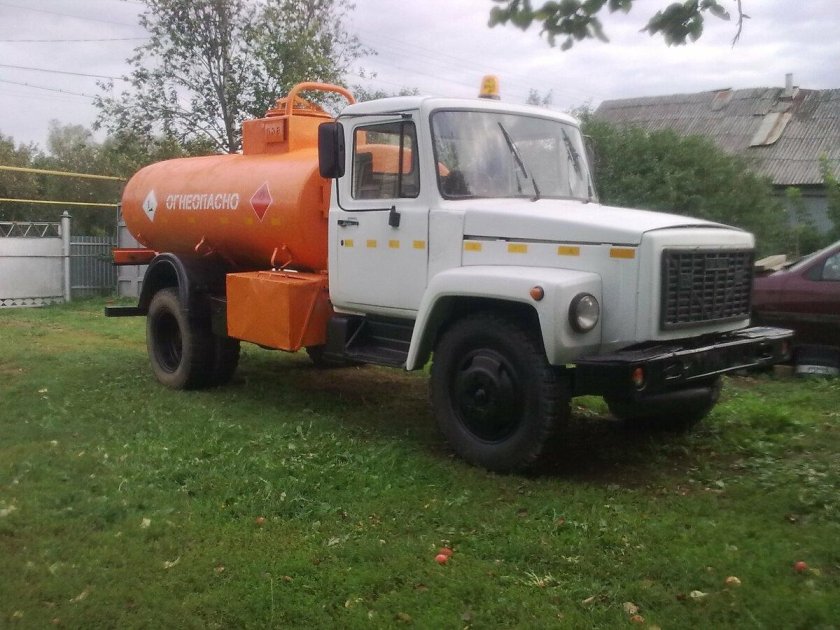 ГАЗ 3307 бензовоз