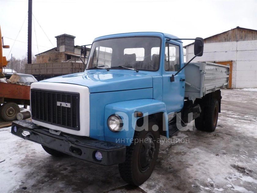 ГАЗ-3307 грузовой бортовой